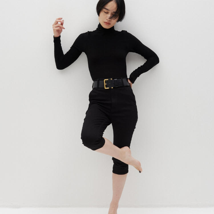 濱本愛弓 × YANUK