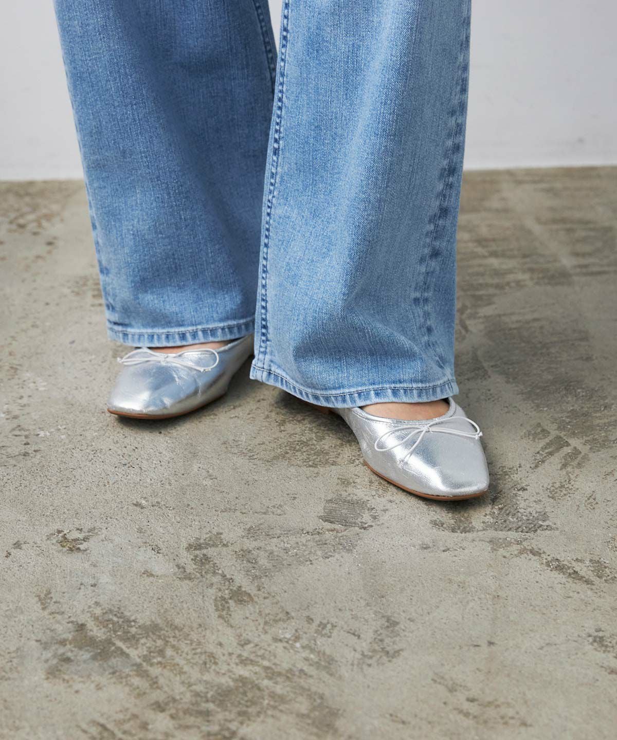 SALE】Really Lightルーズストレート