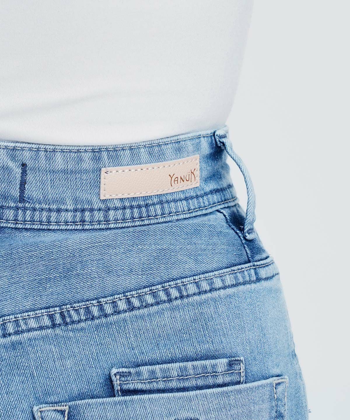 SALE】Really Lightルーズストレート