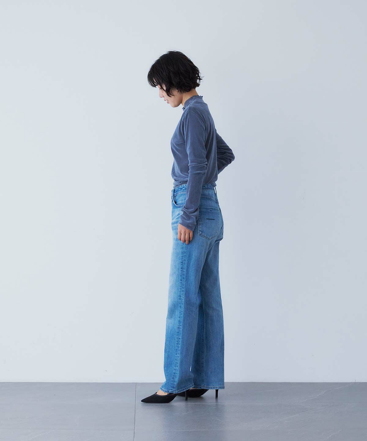 SALE】Low Rise スリムストレート 