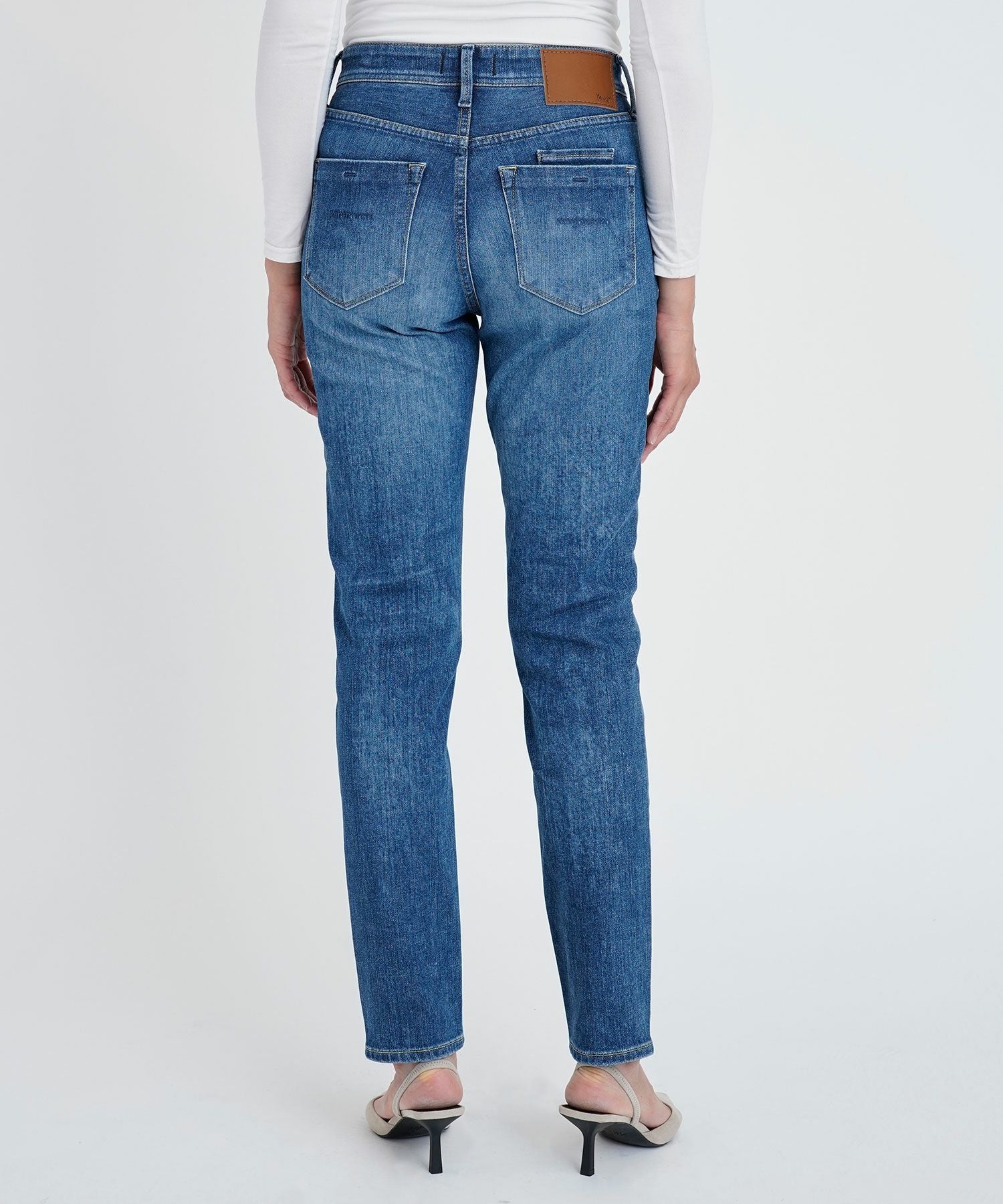 Ruth 美品　ヤヌーク　スリムテーパード SCB Store Online Sirin – ブルー スリムテーパード YANUK】RUTH 22サイズ　ソーカルブルー パンツ