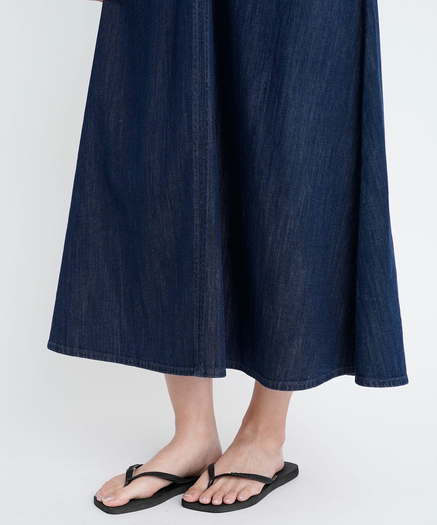 YANUK Vネックジャンパースカート ロングワンピース インディゴデニム SALE】Vネックジャンパースカート | WOMENS BOTTOMS SALE | YANUK