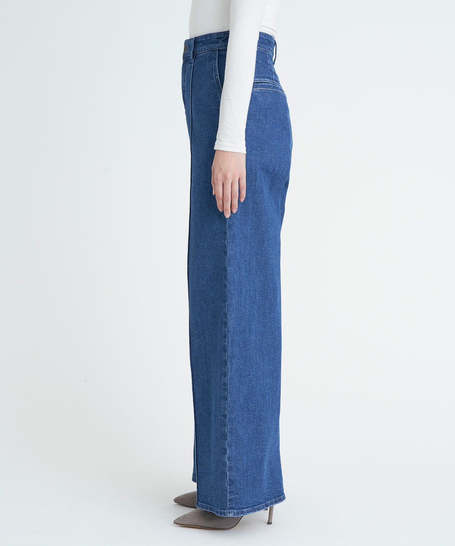 SALE】ピンタックストレート / WBL | WOMENS BOTTOMS SALE | YANUK