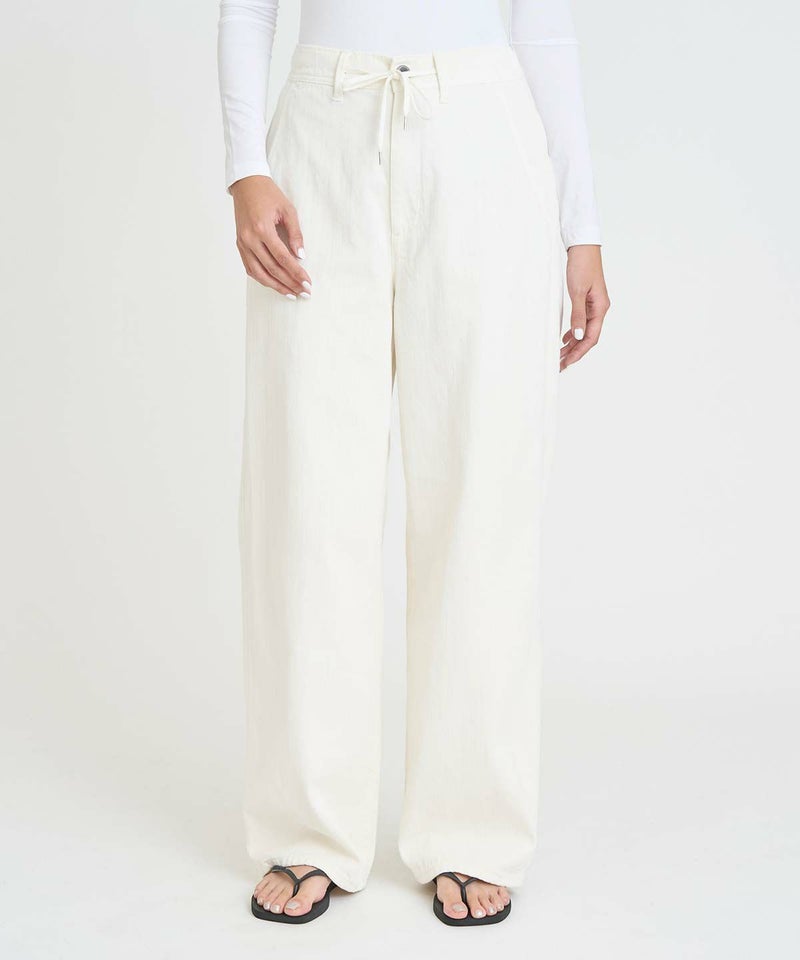 ナチュラルホワイト/NWH