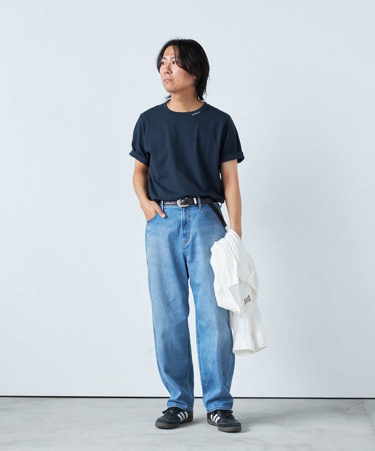 【PRADA】テーパードスラックス　ライトブルー　バーズアイ　イタリア製 ブルー系 メンズのスラックス | 三越伊勢丹オンラインストア・通販【公式】