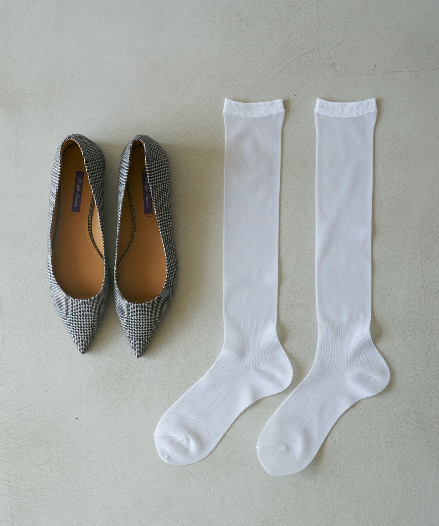 Tabio×YANUK シアールーズハイソックス