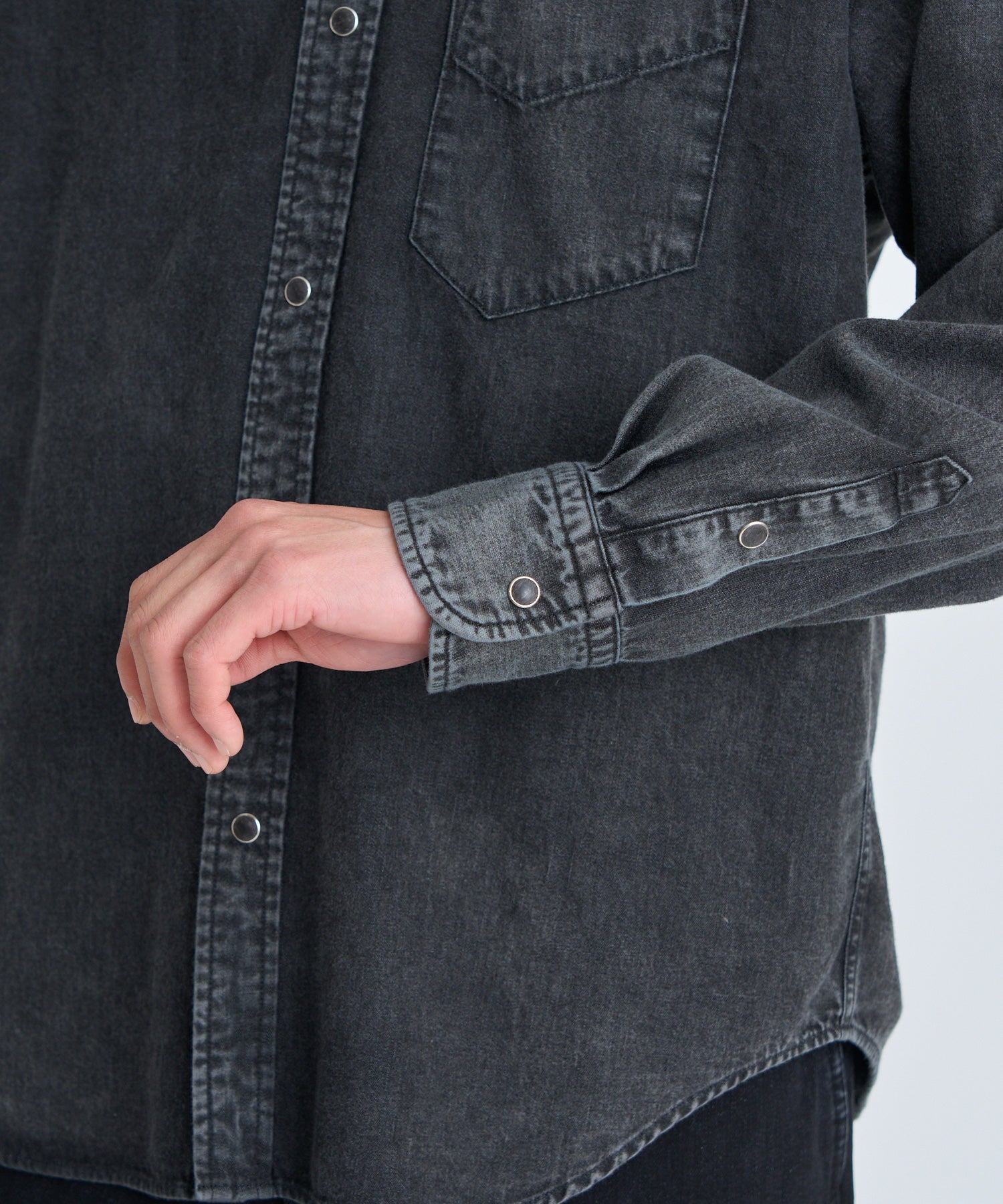 8月下旬販売予定】デニムシャツ (予約) | シャツ | YANUK ONLINE STORE